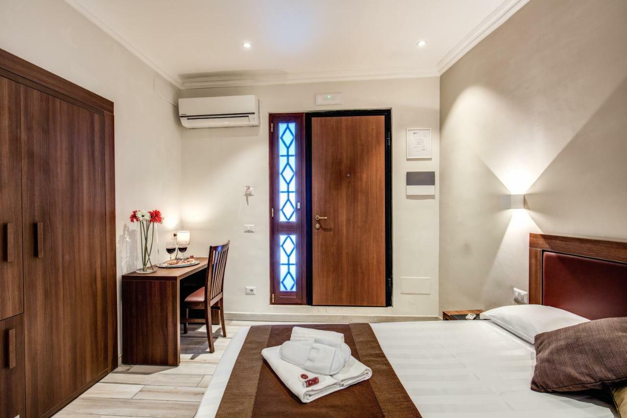 House Garden Hotell Roma Eksteriør bilde