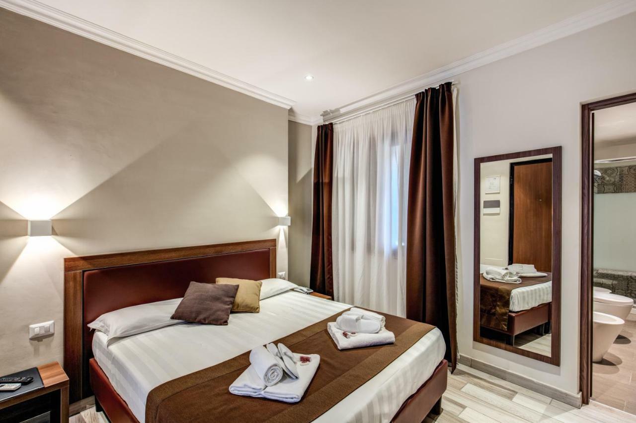 House Garden Hotell Roma Eksteriør bilde